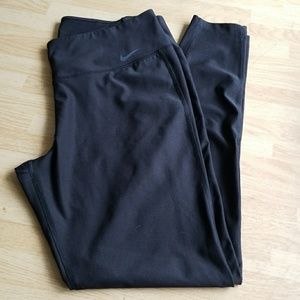 EUC Nike Power Training Workout Tights